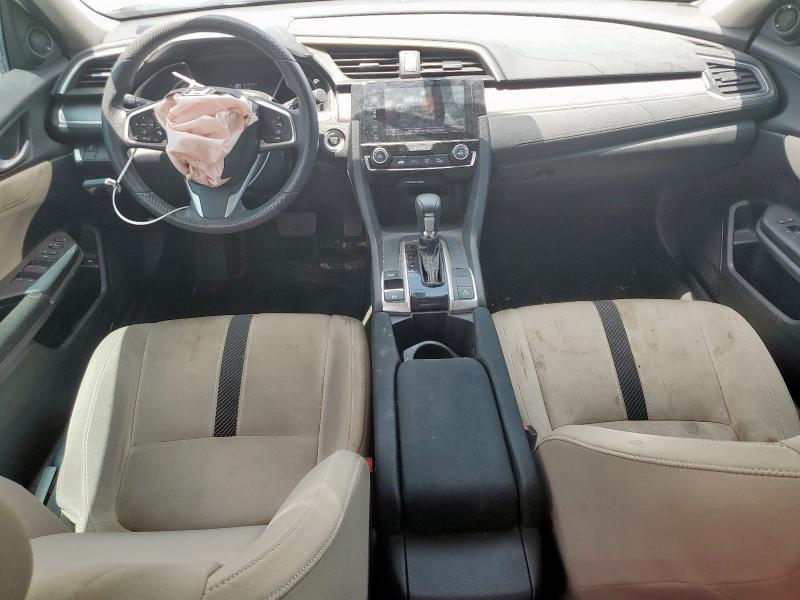 Photo 8 from auction – 2018 HONDA CIVIC EX with VIN 19XFC2F79JE039227