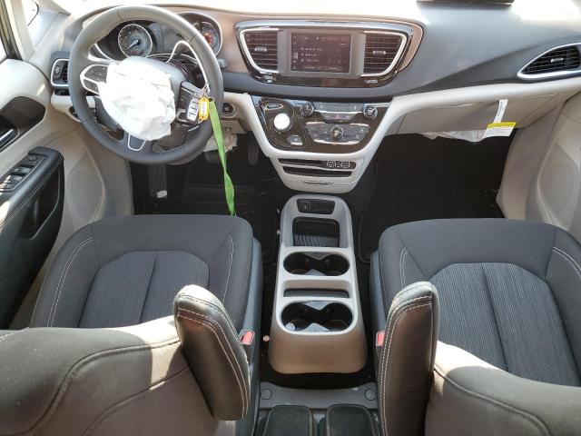 Photo 8 from auction – 2023 CHRYSLER VOYAGER LX with VIN 2C4RC1CGXPR611554