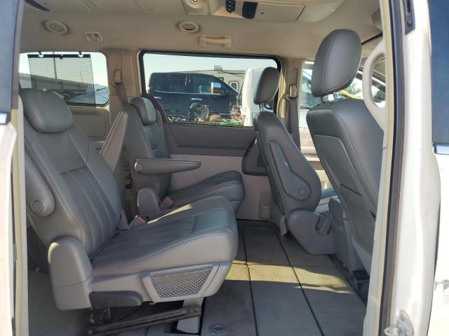 Photo 11 from auction – 2008 CHRYSLER TOWN & COU with VIN 2A8HR54P08R601108