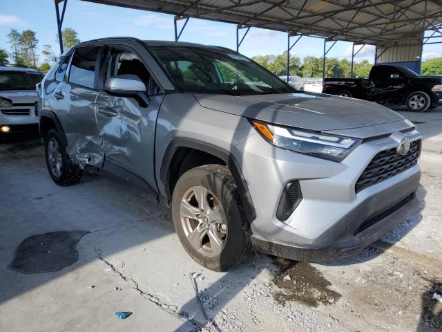 Photo 4 from auction – 2023 TOYOTA RAV4 XLE with VIN 2T3W1RFV5PC231434