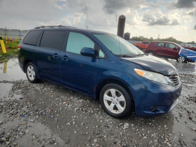 Photo 4 from auction – 2011 TOYOTA SIENNA LE with VIN 5TDKK3DC7BS136148