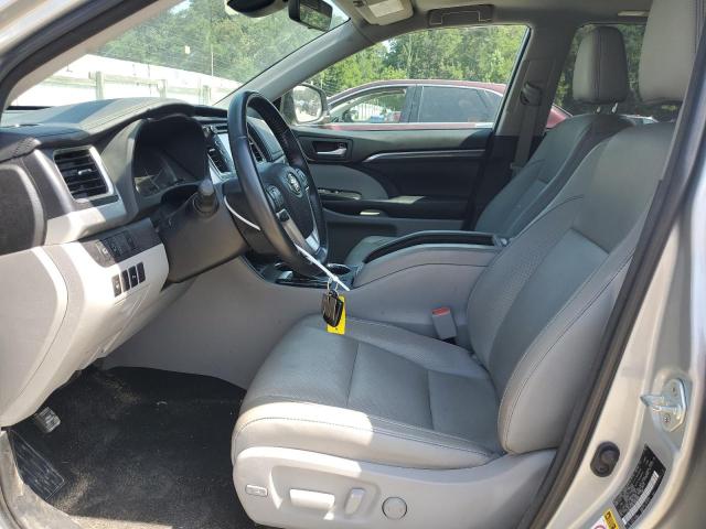 Photo 7 from auction – 2018 TOYOTA HIGHLANDER with VIN 5TDDZRFH8JS891050