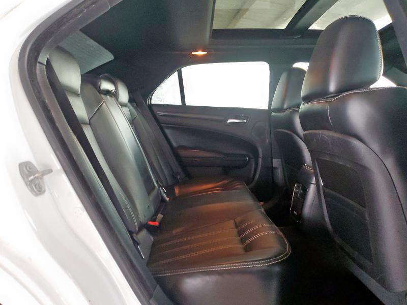 Photo 10 from auction – 2016 CHRYSLER 300 S with VIN 2C3CCABG4GH182218