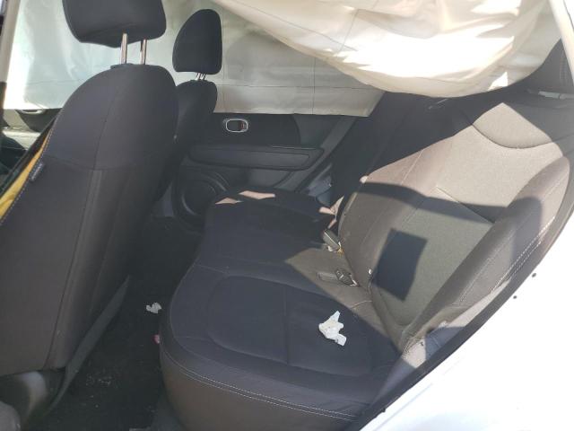 Photo 10 from auction – 2018 KIA SOUL with VIN KNDJN2A26J7896055