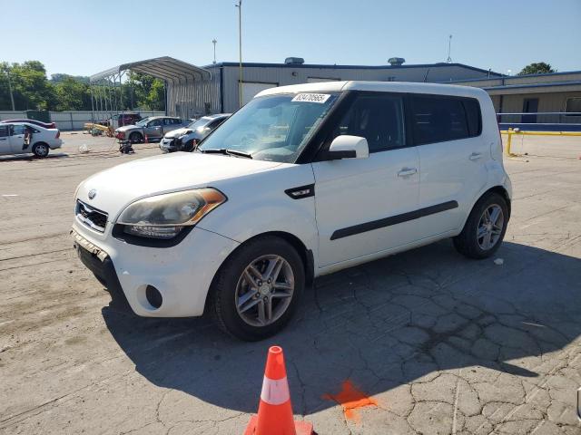 KIA SOUL 2013 with VIN KNDJT2A55D7764084 - Photo from auction