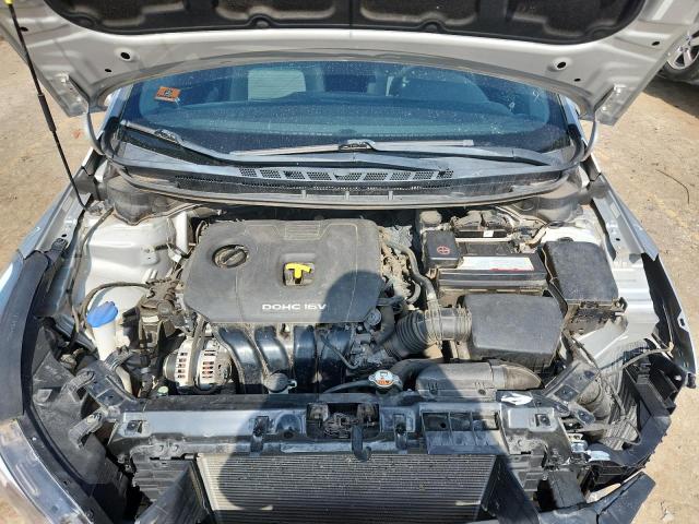Zdjęcie 11 z aukcji – 2017 KIA FORTE LX z VIN 3KPFL4A72HE150375