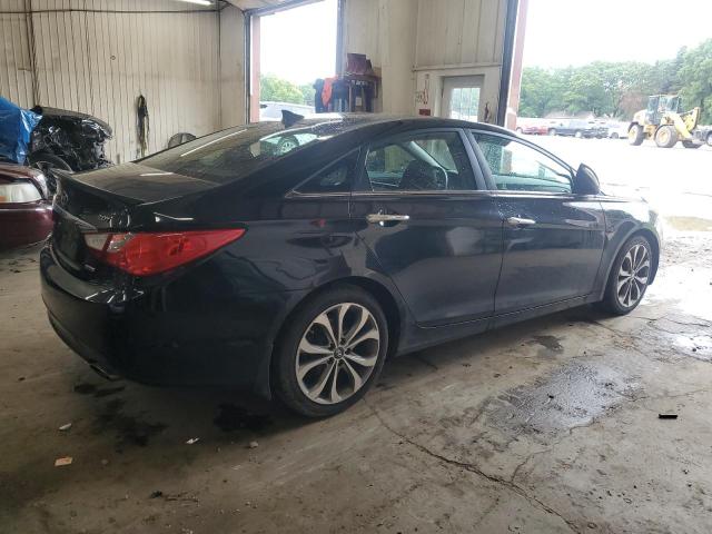 Photo 3 from auction – 2013 HYUNDAI SONATA SE with VIN 5NPEC4AB6DH599323