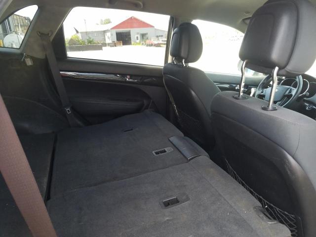 Photo 11 from auction – 2011 KIA SORENTO BA with VIN 5XYKTDA28BG038760
