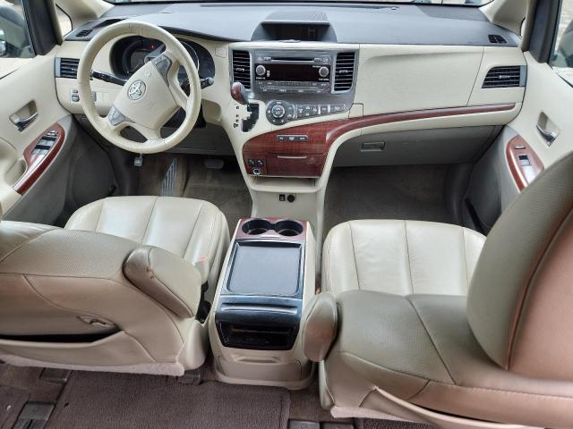 Photo 8 from auction – 2011 TOYOTA SIENNA XLE with VIN 5TDYK3DC3BS160148