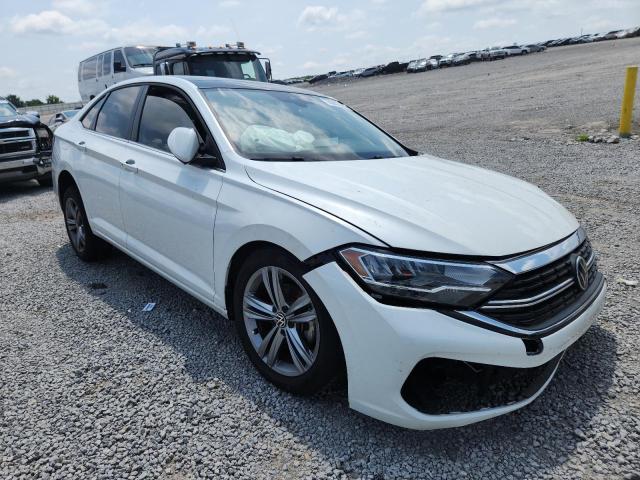 Photo 4 from auction – 2024 VOLKSWAGEN JETTA SE with VIN 3VW7M7BU5RM031005