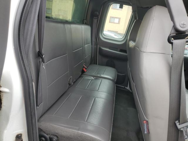 Photo 10 from auction – 2004 FORD F-150 HERI with VIN 2FTRX172X4CA49253