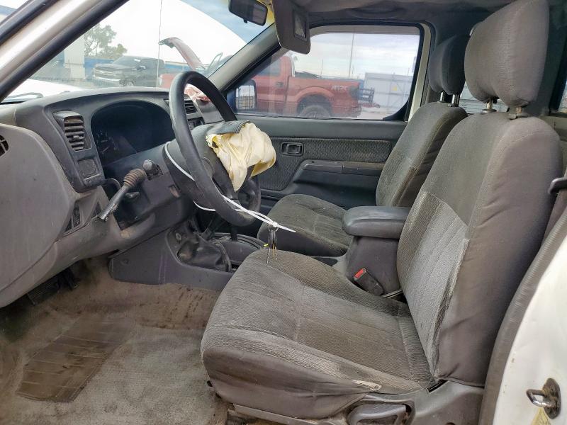 Photo 7 from auction – 2000 NISSAN FRONTIER K with VIN 1N6ED26Y5YC313331