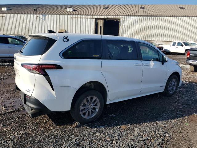 Photo 3 from auction – 2021 TOYOTA SIENNA LE with VIN 5TDKRKEC1MS044265