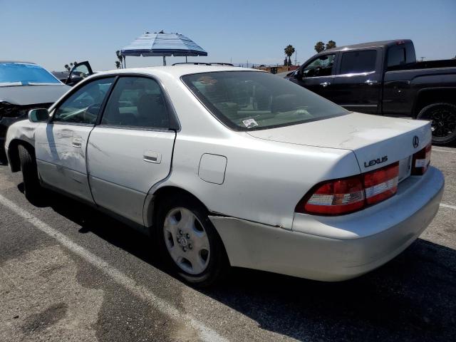Photo 2 from auction – 2000 LEXUS ES 300 with VIN JT8BF28G6Y0272292