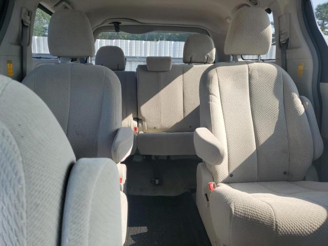 Photo 11 from auction – 2014 TOYOTA SIENNA LE with VIN 5TDJK3DC0ES089402