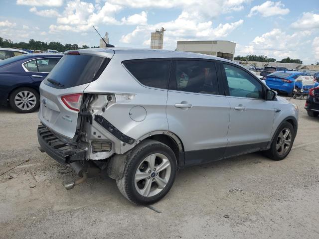 Photo 3 from auction – 2016 FORD ESCAPE SE with VIN 1FMCU0GX4GUB62474