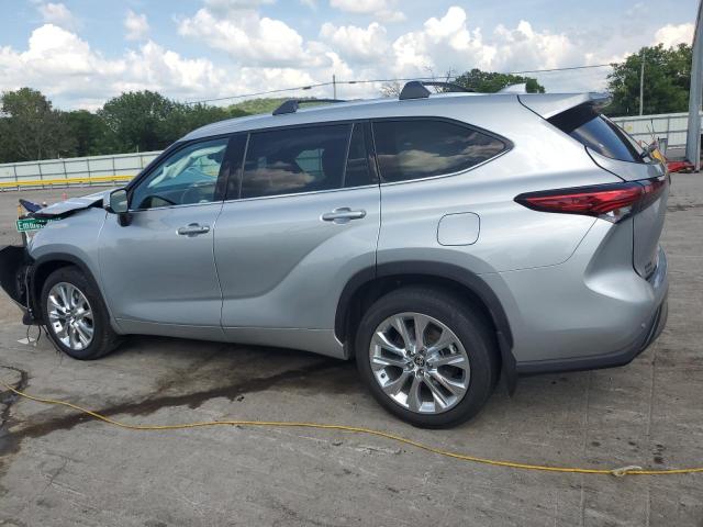 Photo 2 from auction – 2020 TOYOTA HIGHLANDER with VIN 5TDDZRBH7LS033805
