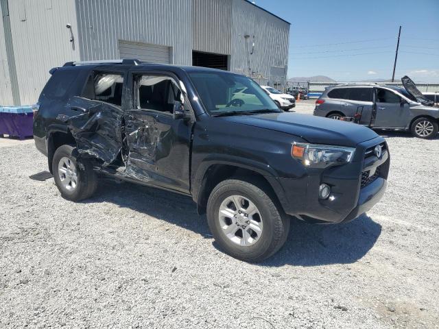 Photo 4 from auction – 2020 TOYOTA 4RUNNER SR with VIN JTEBU5JR4L5811522