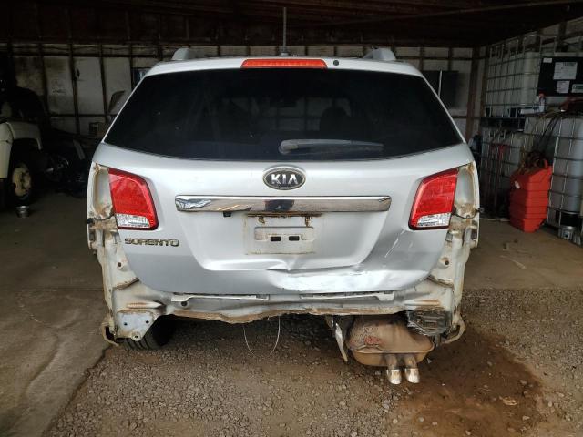 Photo 6 from auction – 2013 KIA SORENTO LX with VIN 5XYKT3A67DG382290