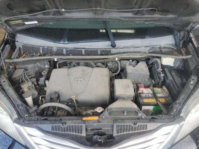 Photo 12 from auction – 2017 TOYOTA SIENNA XLE with VIN 5TDDZ3DC6HS157375