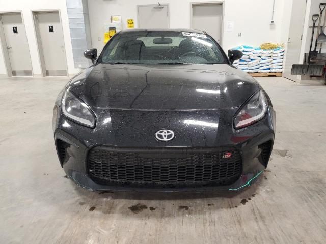 Photo 5 from auction – 2023 TOYOTA GR 86 with VIN JF1ZNBB15P9760883