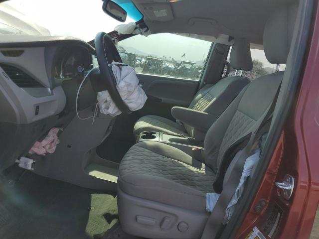 Photo 7 from auction – 2017 TOYOTA SIENNA LE with VIN 5TDKZ3DC6HS881638