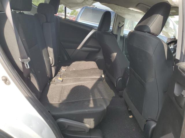 Photo 11 from auction – 2018 TOYOTA RAV4 LE with VIN JTMBFREV1JJ743410
