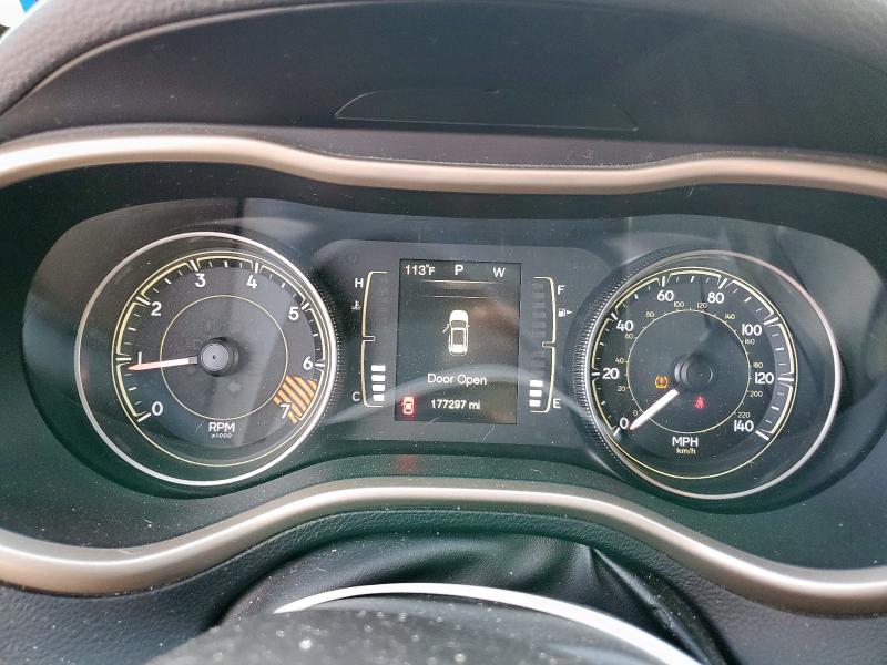 Photo 9 from auction – 2014 JEEP CHEROKEE S with VIN 1C4PJLAB5EW267104