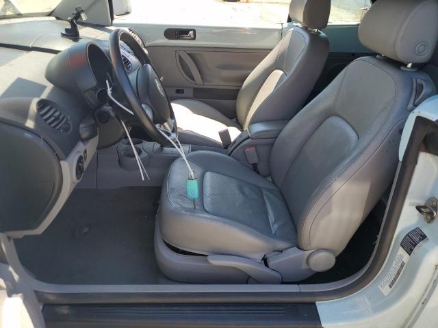 Photo 7 from auction – 2004 VOLKSWAGEN NEW BEETLE with VIN 3VWCD31YX4M337735