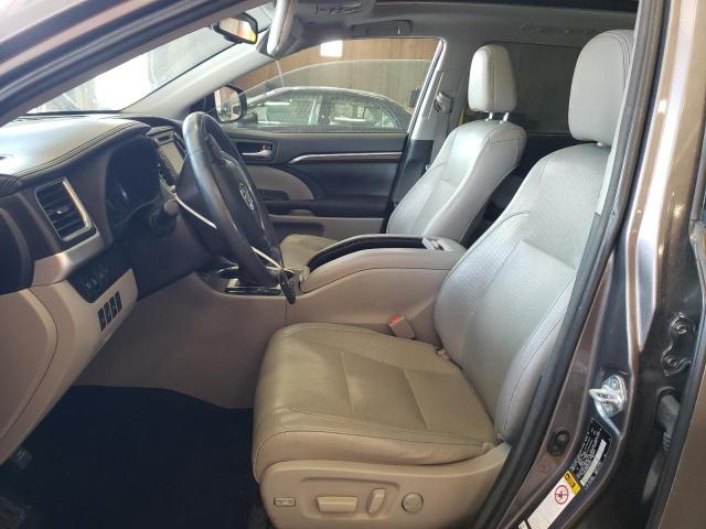 Photo 7 from auction – 2016 TOYOTA HIGHLANDER with VIN 5TDDKRFH8GS240515