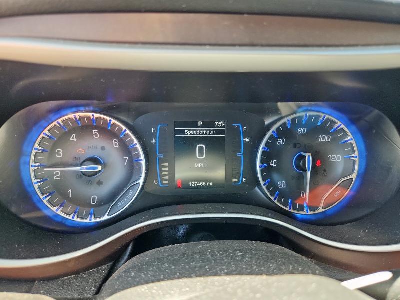 Photo 9 from auction – 2017 CHRYSLER PACIFICA T with VIN 2C4RC1BG5HR569605