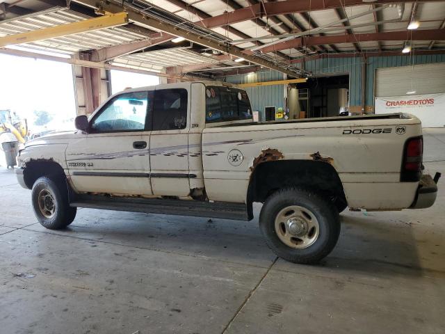 صورة رقم 2 من المزاد - 2000 DODGE RAM 2500 مع VIN 3B7KF23Z2YG101657