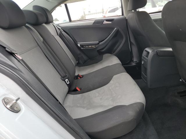 Photo 10 from auction – 2017 VOLKSWAGEN JETTA S with VIN 3VW2B7AJ9HM388418