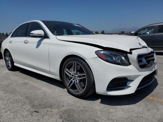 Photo 4 from auction – 2018 MERCEDES-BENZ E 300 with VIN WDDZF4JB9JA403862