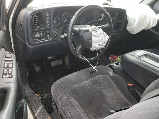 Photo 8 from auction – 2002 CHEVROLET SILVERADO with VIN 1GCGK13UX2F118425