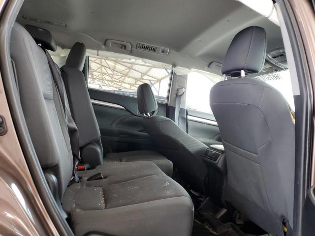 Photo 11 from auction – 2019 TOYOTA HIGHLANDER with VIN 5TDBZRFH1KS982279