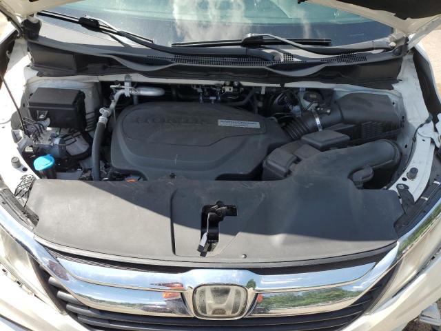 Photo 12 from auction – 2018 HONDA ODYSSEY EX with VIN 5FNRL6H71JB051285