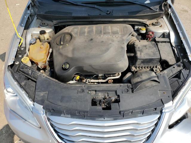 Photo 11 from auction – 2012 CHRYSLER 200 LIMITE with VIN 1C3CCBCG8CN302852