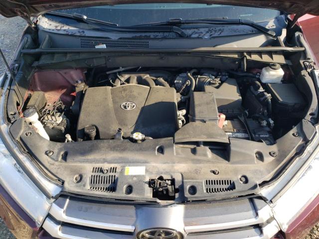 Photo 12 from auction – 2019 TOYOTA HIGHLANDER with VIN 5TDKZRFH4KS351655