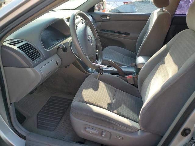 Photo 7 from auction – 2005 TOYOTA CAMRY LE with VIN 4T1BE32K75U504955