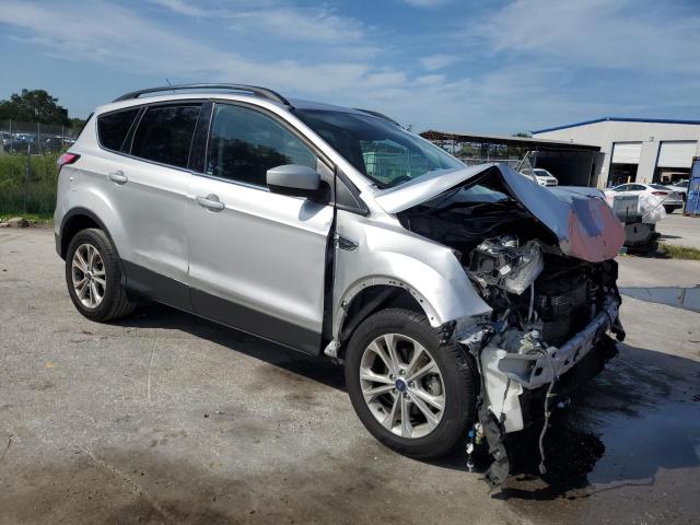 Photo 4 from auction – 2018 FORD ESCAPE with VIN 1FMCU0GD5JUB46183