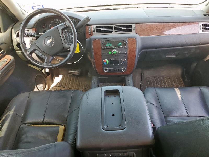 Photo 8 from auction – 2008 CHEVROLET SUBURBAN K with VIN 3GNFK16348G306323