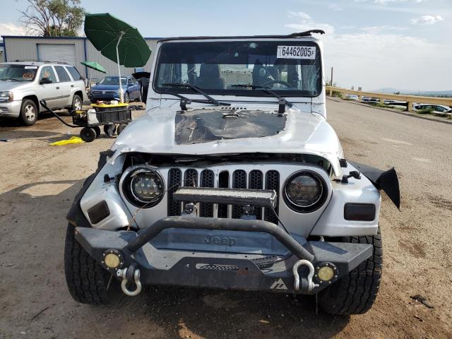 Photo 5 from auction – 2004 JEEP WRANGLER X with VIN 1J4FA39S44P752305