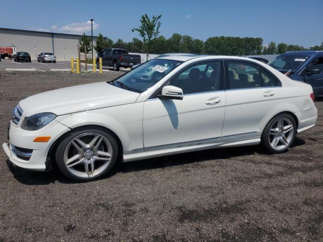 Photo 1 from auction – 2012 MERCEDES-BENZ C with VIN WDDGF8BB6CR238533