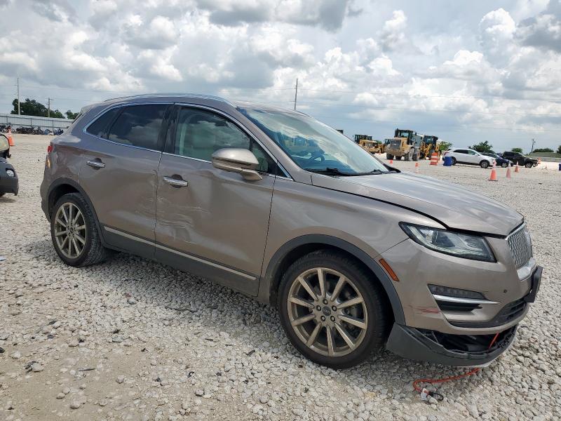Photo 4 from auction – 2019 LINCOLN MKC RESERV with VIN 5LMCJ3C93KUL19127