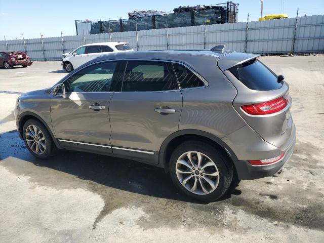 Photo 2 from auction – 2017 LINCOLN MKC SELECT with VIN 5LMCJ2C9XHUL21928