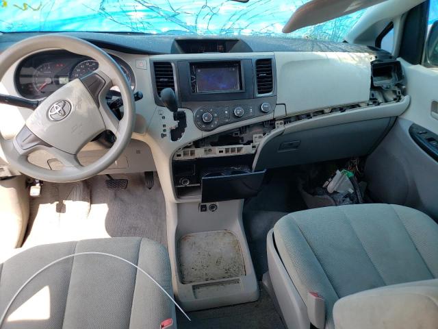 Photo 8 from auction – 2011 TOYOTA SIENNA with VIN 5TDZK3DC3BS061477