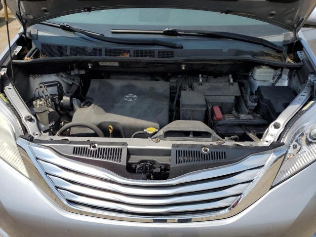 Photo 12 from auction – 2012 TOYOTA SIENNA XLE with VIN 5TDDK3DC4CS038088