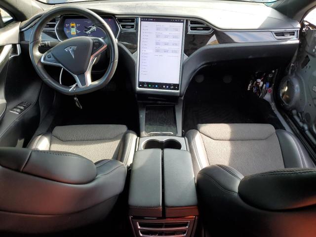 Foto 8 de la subasta – 2017 TESLA MODEL S con VIN 5YJSA1E23HF197300