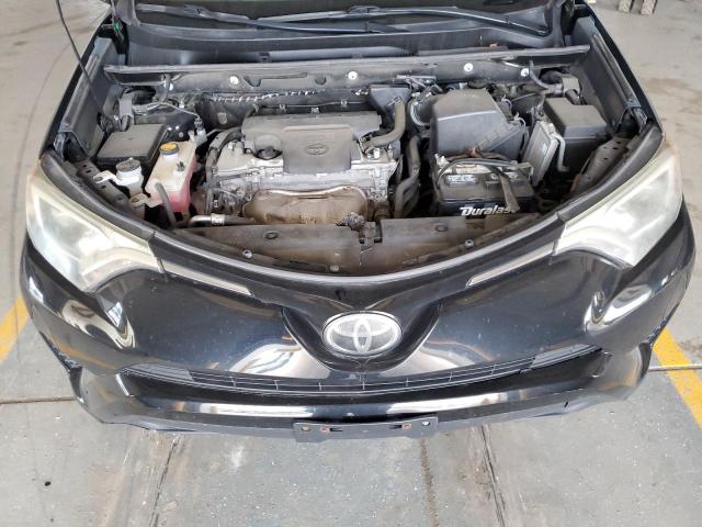 Photo 12 from auction – 2017 TOYOTA RAV4 LE with VIN 2T3BFREV8HW677613